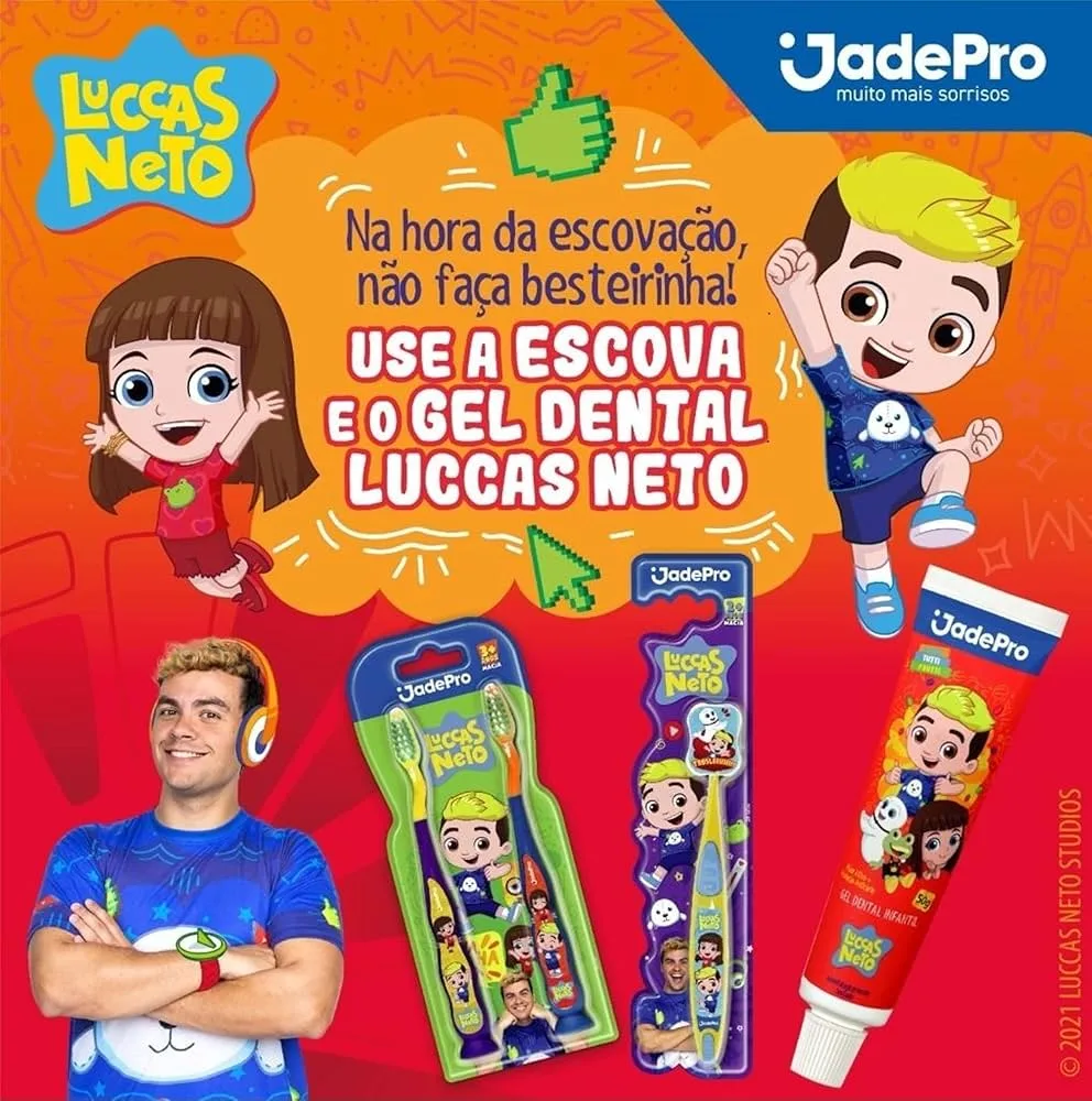 Escova Dental Jadepro Luccas Neto Com Limpador De Língua E Ventosa Macia A Partir De 3+anos Com 2 Unidades