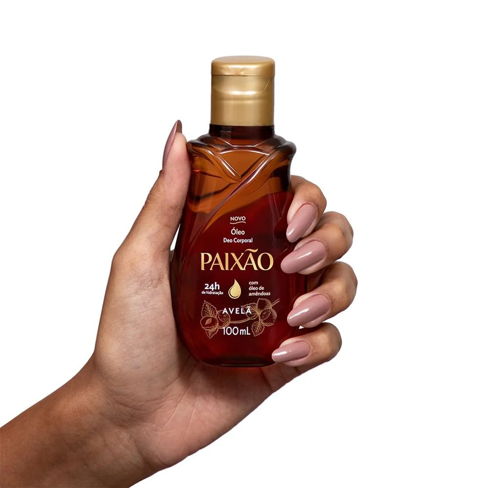 Kit Paixão Hidratação Corporal Óleo Corporal Amêndoas e Avelã 100ml + Loção Hidratante Tentadora Ameixa e Rubis 400ml